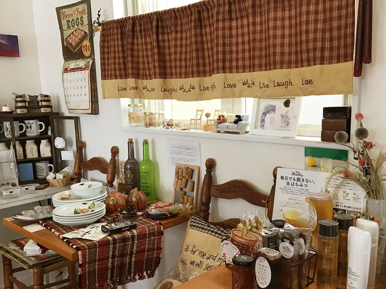 雑貨ショップTinyTimy店内